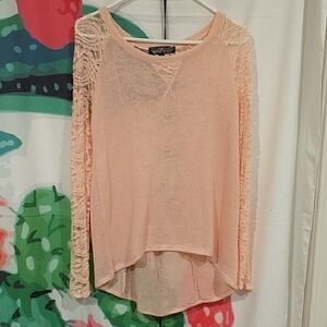 ⛵ 5/$15 Almost Famous Peach Lace Sleeve Long Sleeve Top